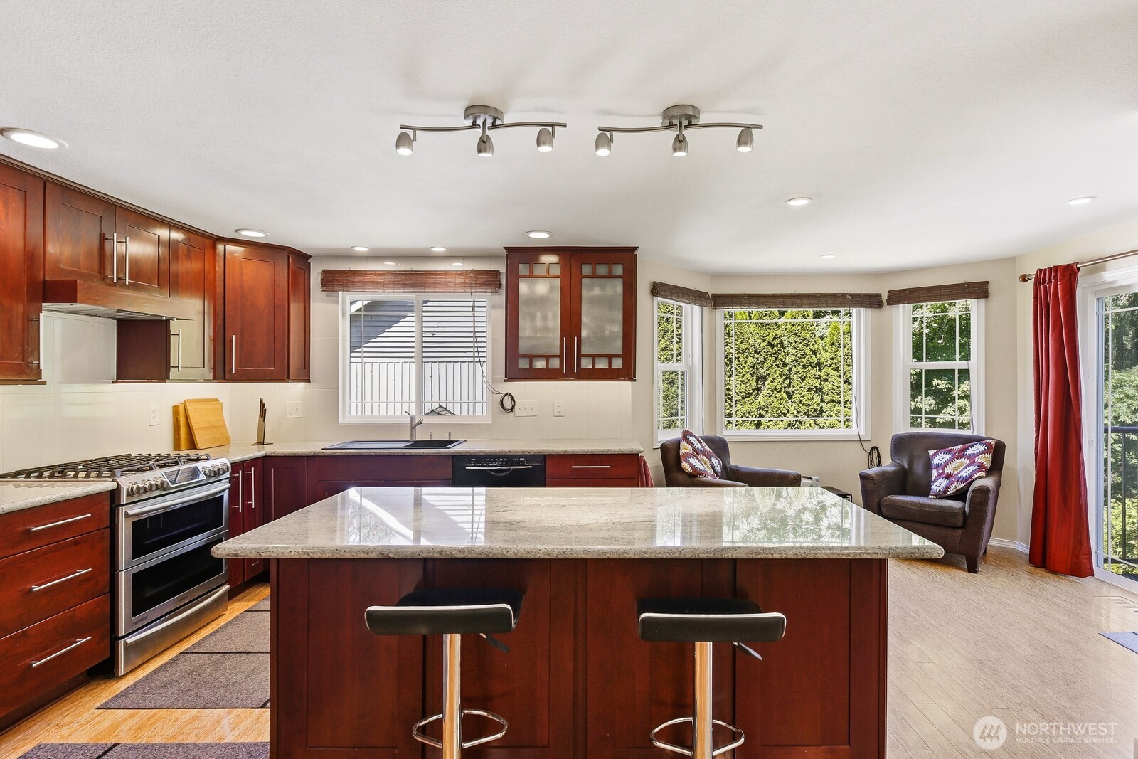 7280 44th Place W Mukilteo WA 98275