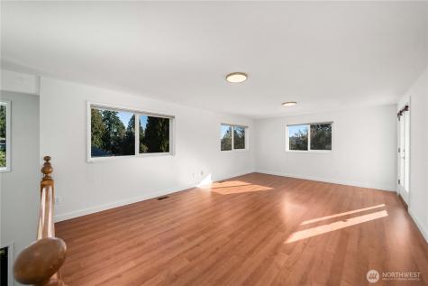 14609 142nd Avenue SE Renton WA 98059
