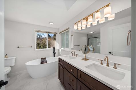 14609 142nd Avenue SE Renton WA 98059