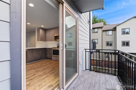 4910 S Willow Street Seattle WA 98118