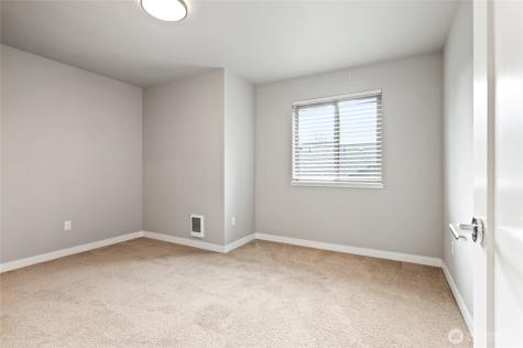 4910 S Willow Street Seattle WA 98118