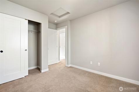 4910 S Willow Street Seattle WA 98118