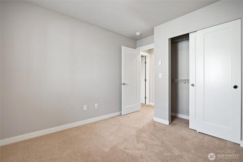 4910 S Willow Street Seattle WA 98118