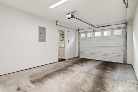 4910 S Willow Street Seattle WA 98118