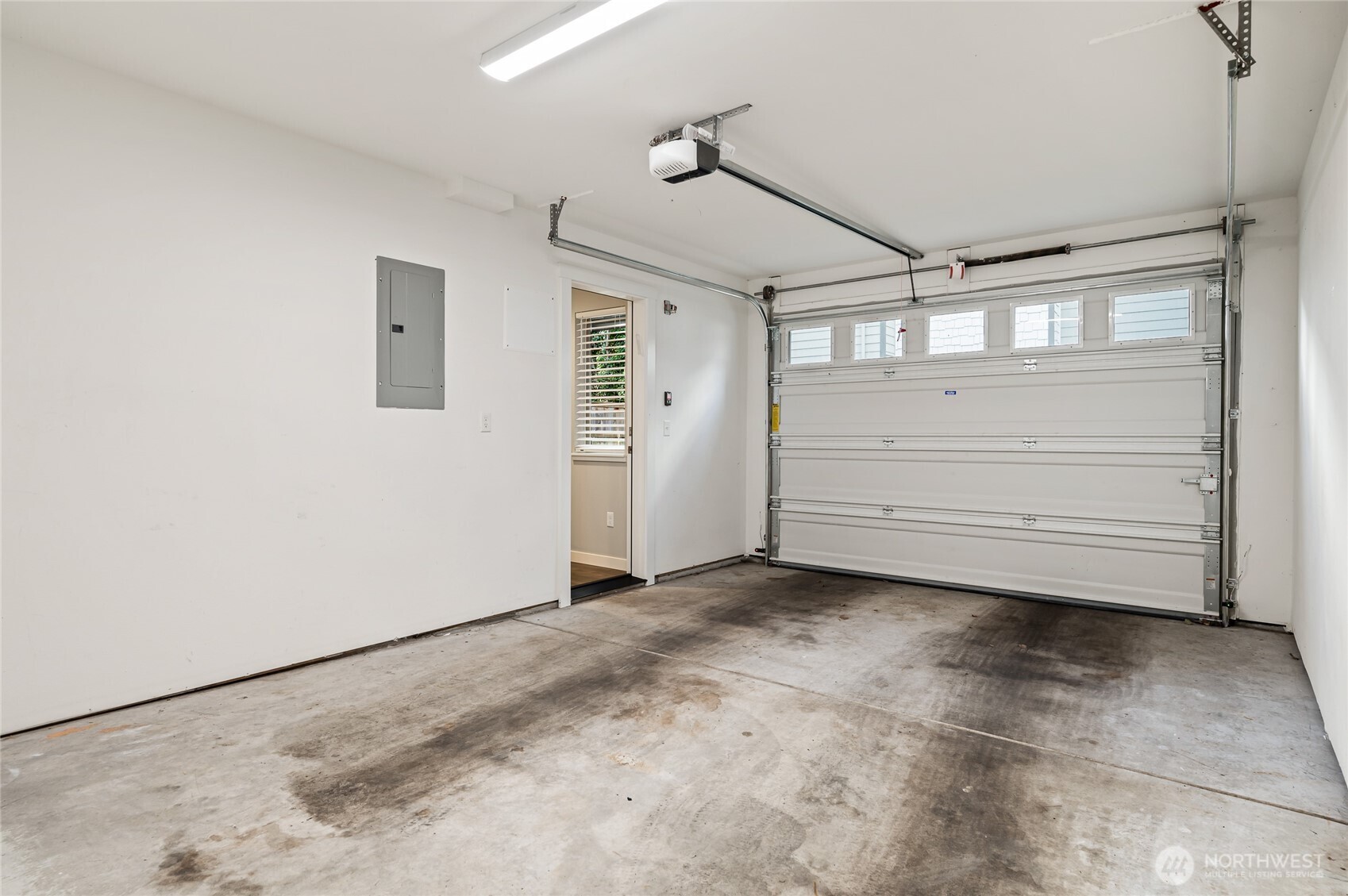 4910 S Willow Street Seattle WA 98118