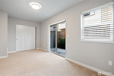 4910 S Willow Street Seattle WA 98118