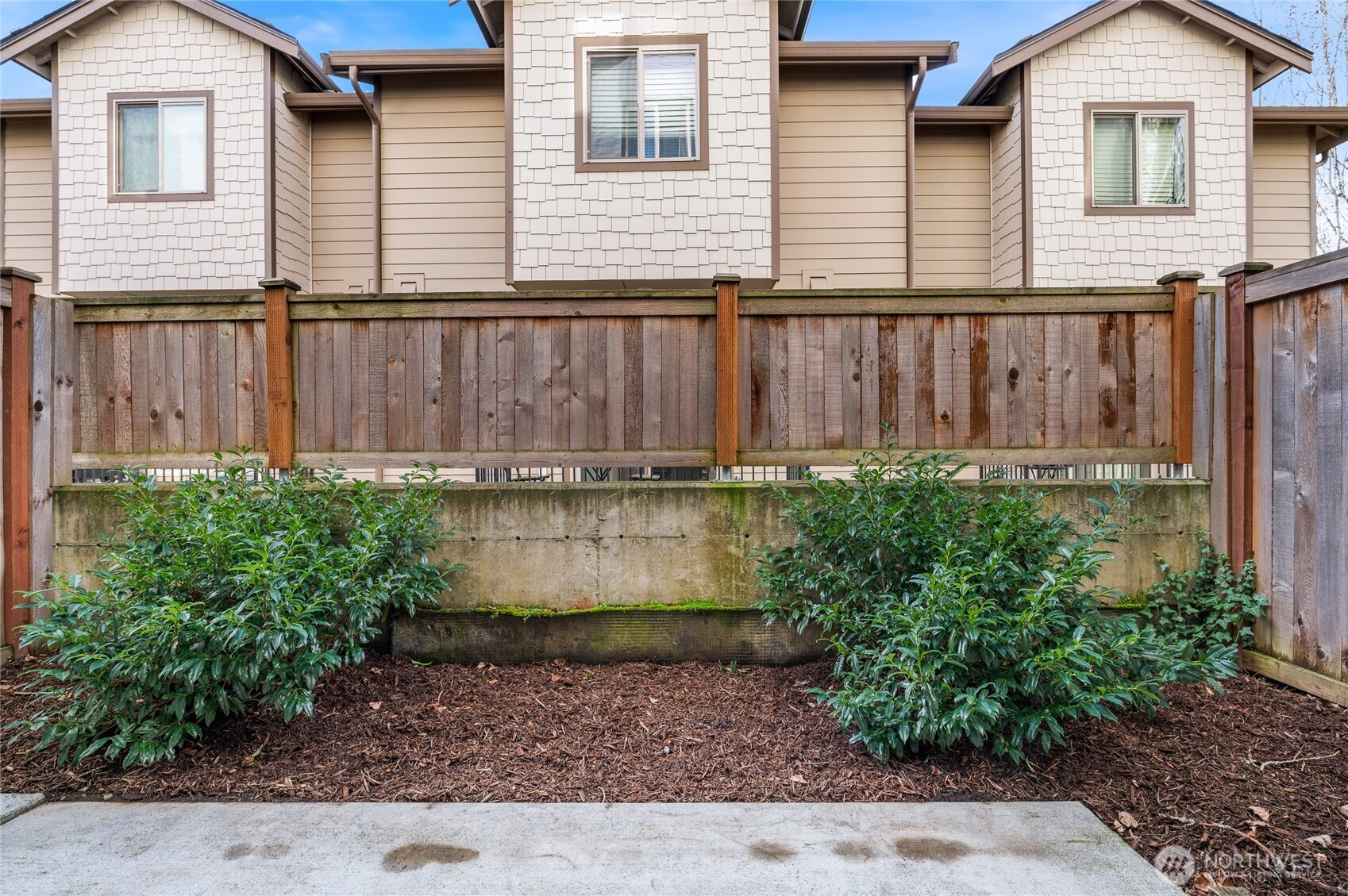 4910 S Willow Street Seattle WA 98118