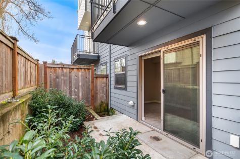 4910 S Willow Street Seattle WA 98118