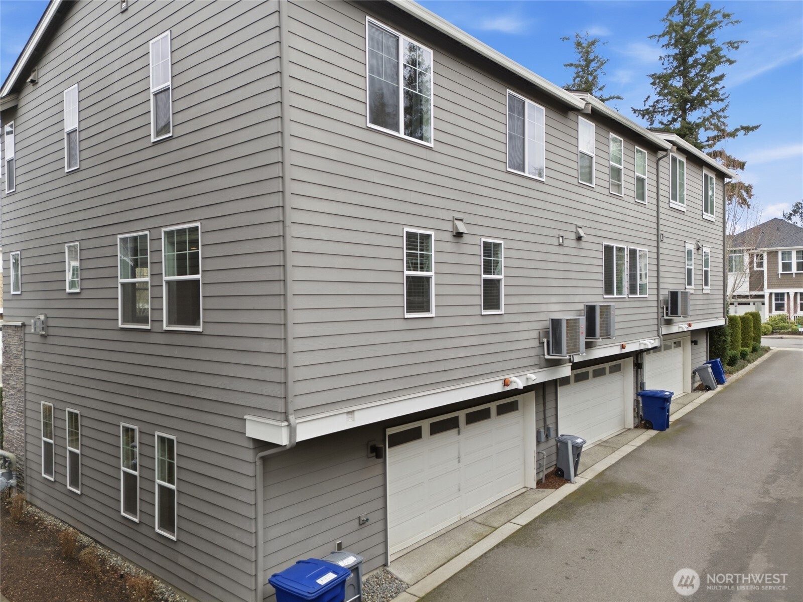 23947 SE 45th Terrace Sammamish WA 98029