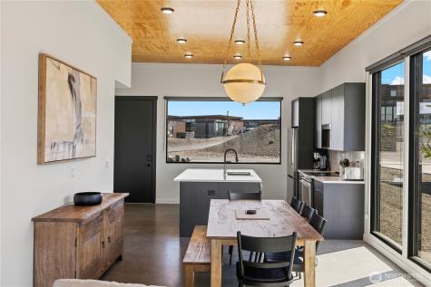 202 Rattlesnake Point NW Quincy WA 98848