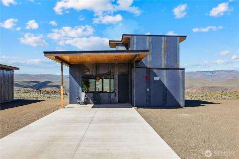 202 Rattlesnake Point NW Quincy WA 98848