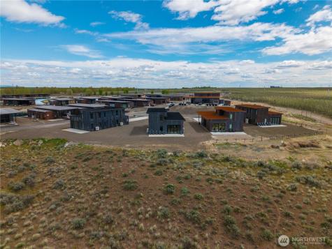 202 Rattlesnake Point NW Quincy WA 98848