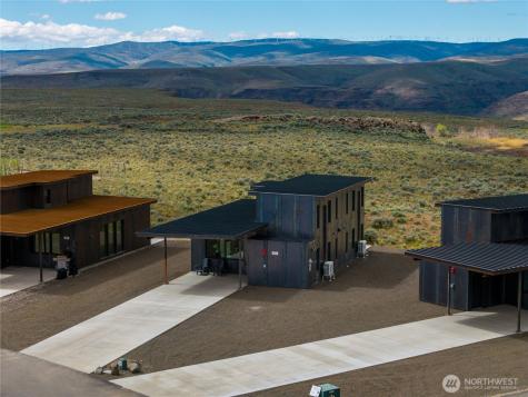202 Rattlesnake Point NW Quincy WA 98848