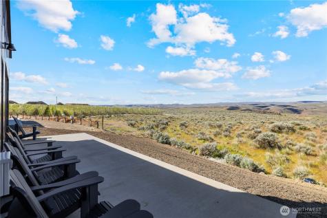 202 Rattlesnake Point NW Quincy WA 98848