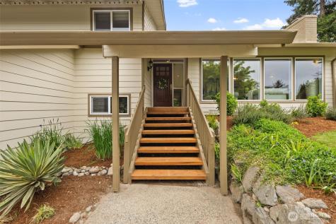 2322 138th Avenue SE Bellevue WA 98005