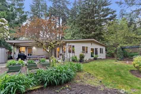 18483 47th Place NE Lake Forest Park WA 98155