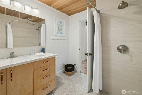 15636 Point Monroe Drive NE Bainbridge Island WA 98110