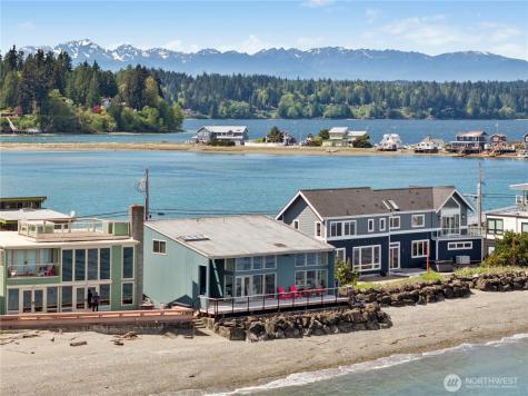 15636 Point Monroe Drive NE Bainbridge Island WA 98110