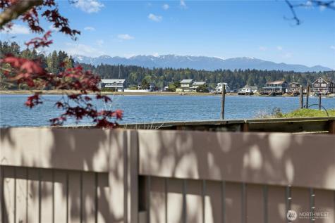 15636 Point Monroe Drive NE Bainbridge Island WA 98110