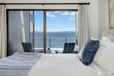 15636 Point Monroe Drive NE Bainbridge Island WA 98110