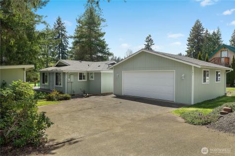 131 N Fairway Drive W Hoodsport WA 98548