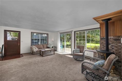 131 N Fairway Drive W Hoodsport WA 98548