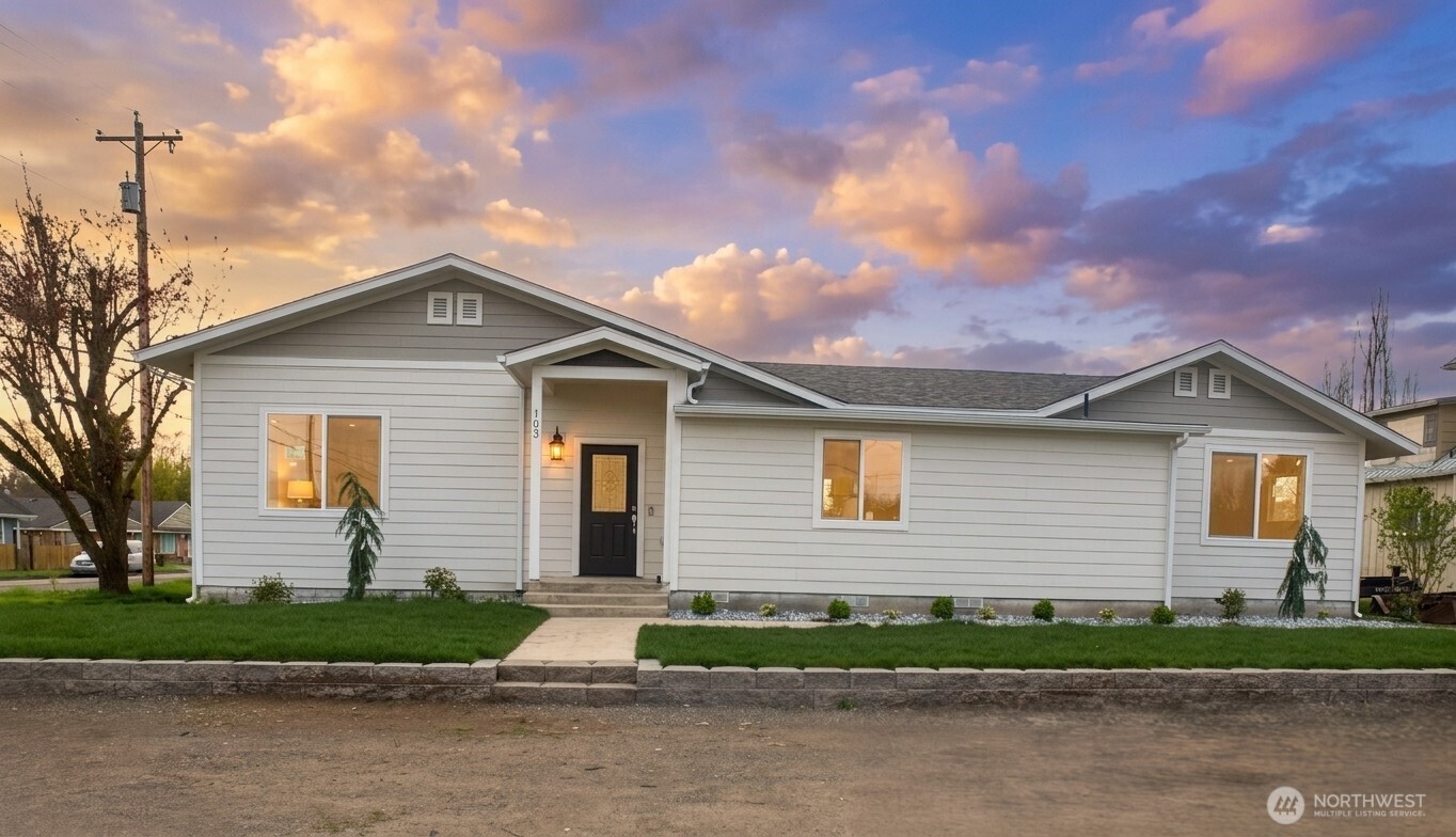 703 M Street Centralia WA 98531