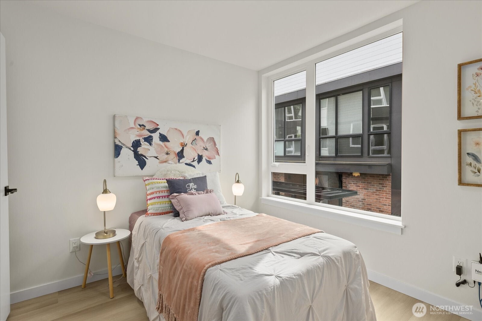 259 E Louisa Street Seattle WA 98102