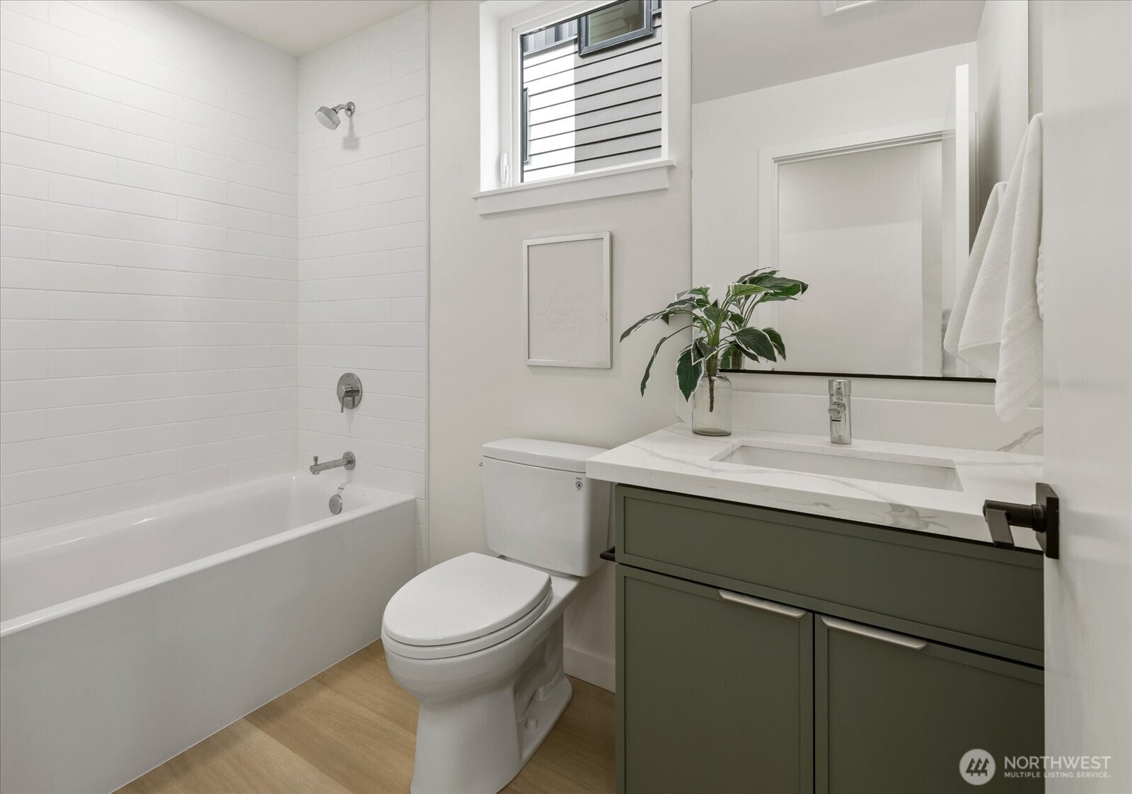 259 E Louisa Street Seattle WA 98102