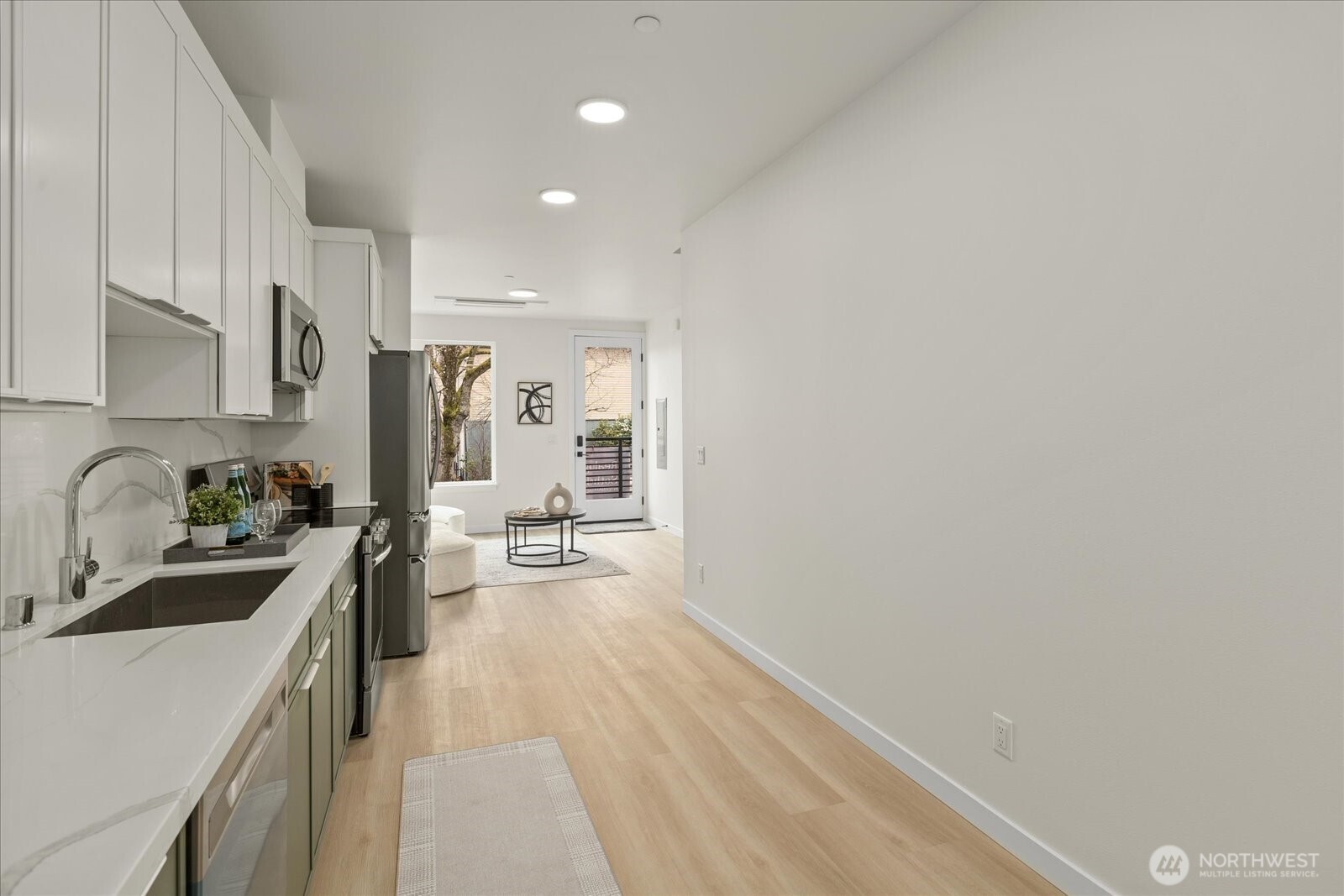 259 E Louisa Street Seattle WA 98102
