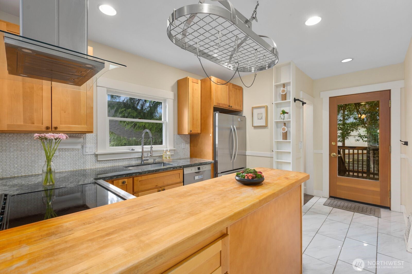 818 N 10th Street Tacoma WA 98403