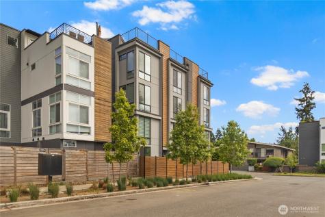 12002 31ST Seattle WA 98125