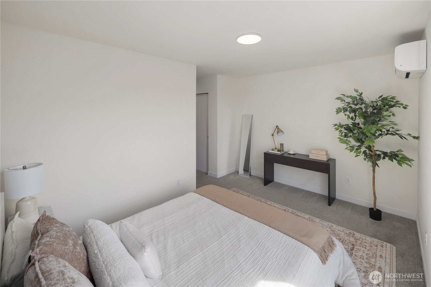 12002 31st Avenue NE Seattle WA 98125