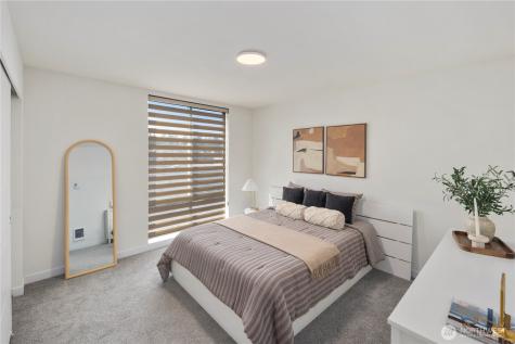 12002 31st Avenue NE Seattle WA 98125