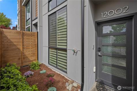 12002 31st Avenue NE Seattle WA 98125