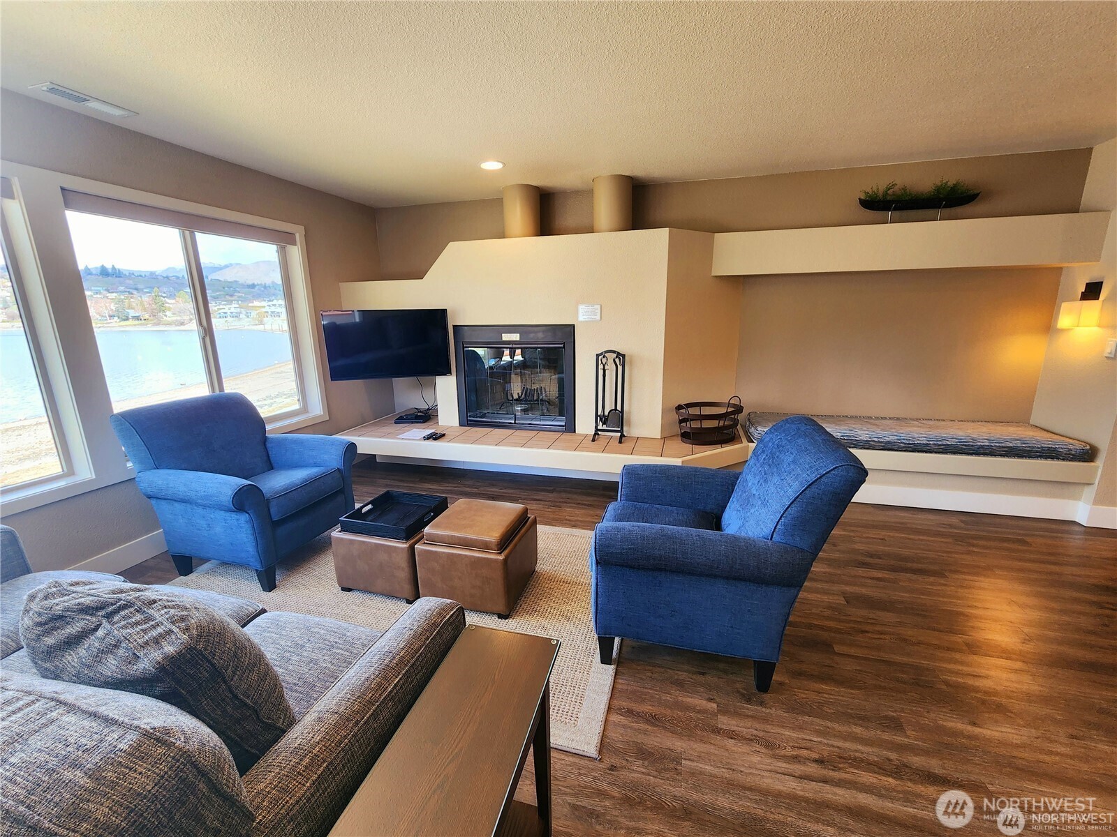 1 Beach 568-c Manson WA 98831