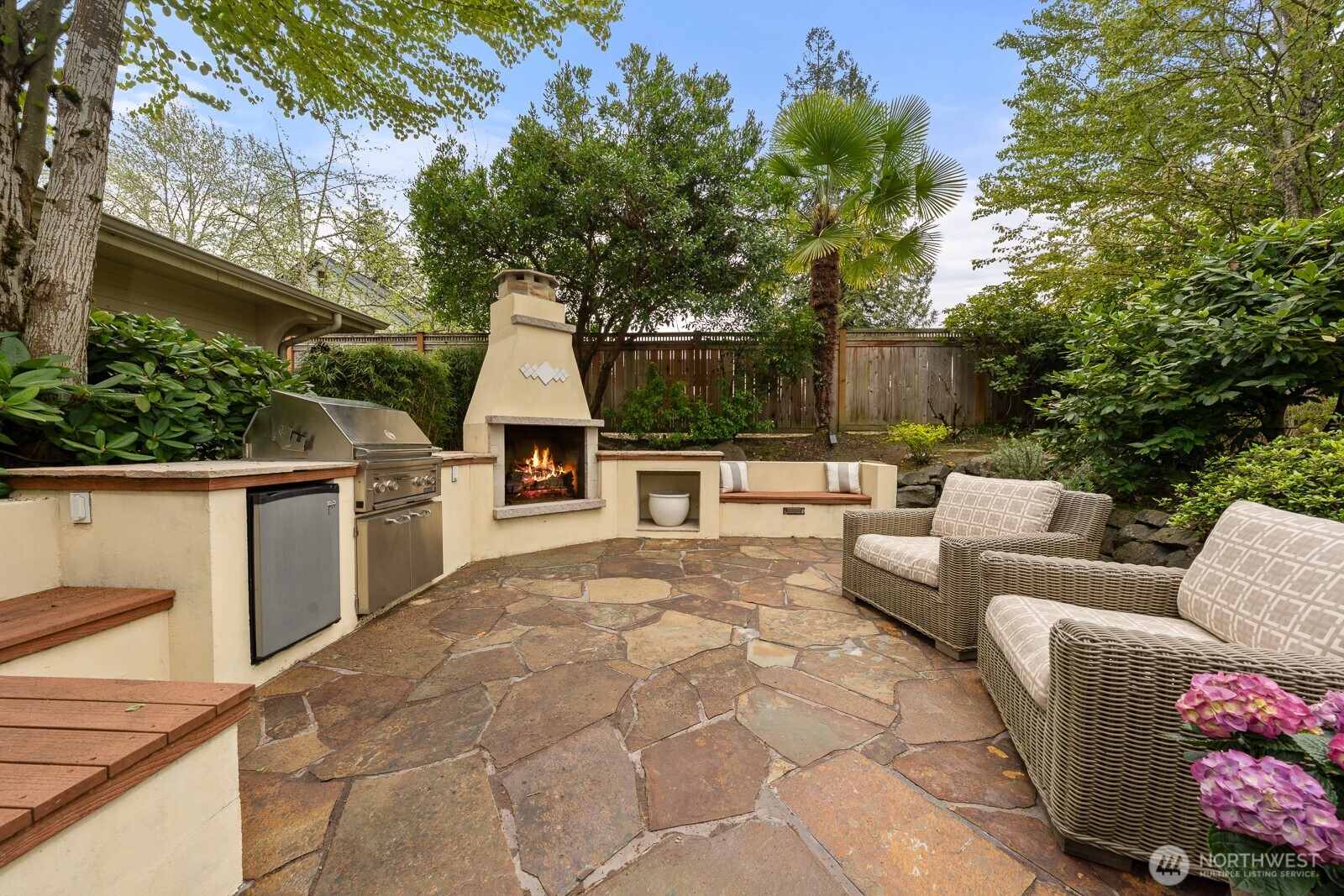 3424 97th Avenue SE Mercer Island WA 98040