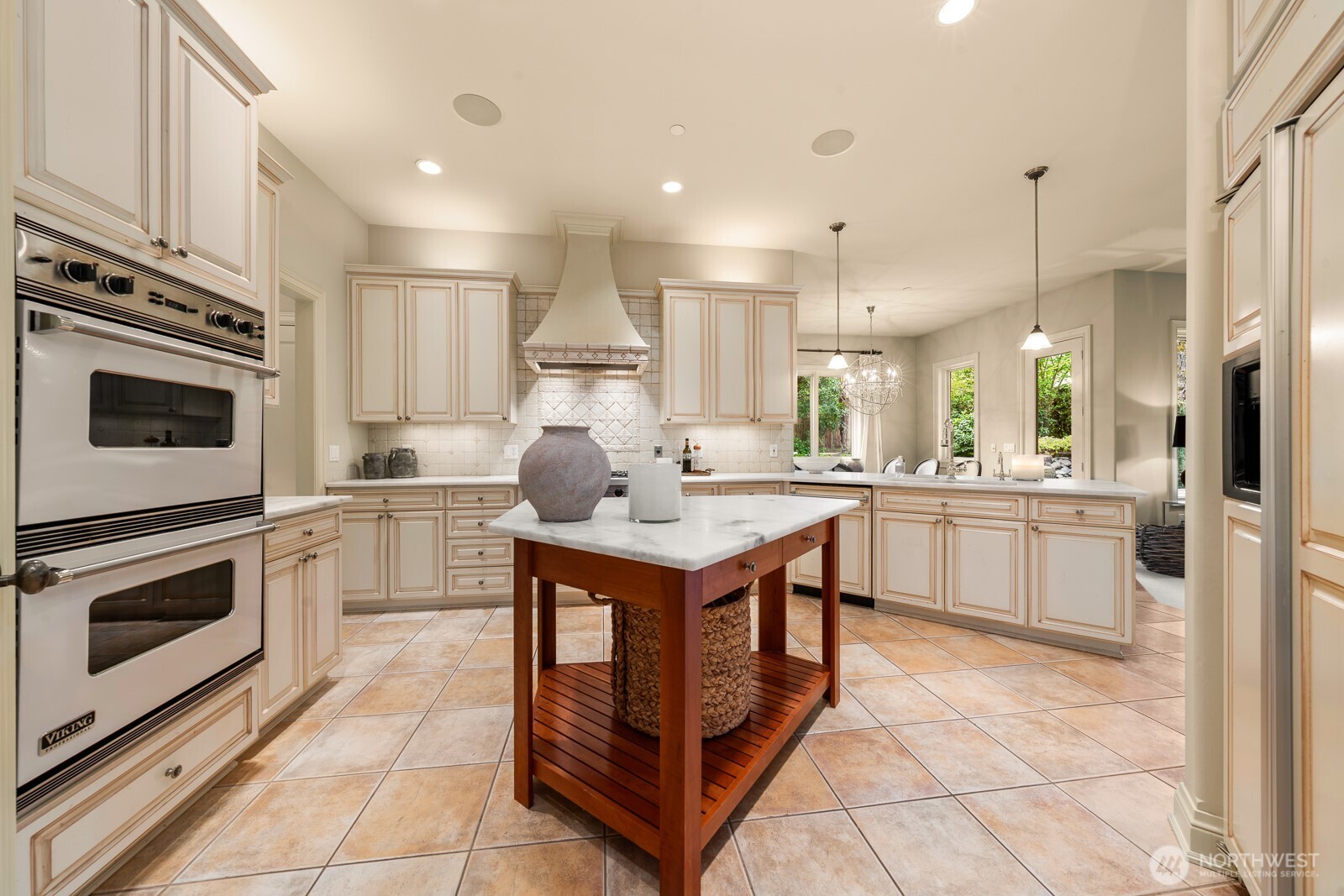 3424 97th Avenue SE Mercer Island WA 98040