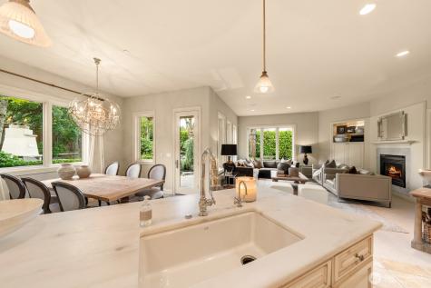 3424 97th Avenue SE Mercer Island WA 98040