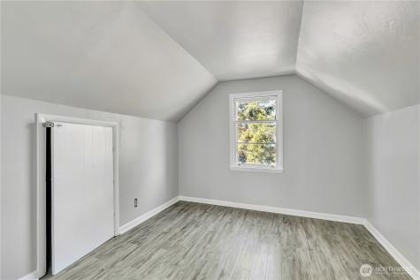 12230 68th Avenue S Seattle WA 98178