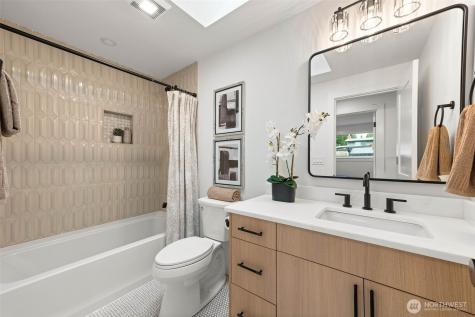 16807 NE 6th Place Bellevue WA 98008
