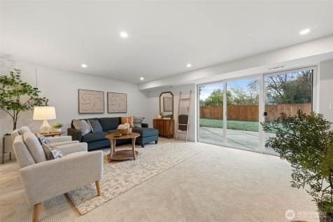 16807 NE 6th Place Bellevue WA 98008