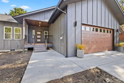 1215 Rolling Hills Drive Port Angeles WA 98363