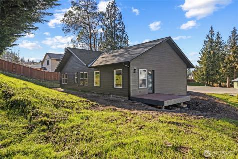 1215 Rolling Hills Drive Port Angeles WA 98363