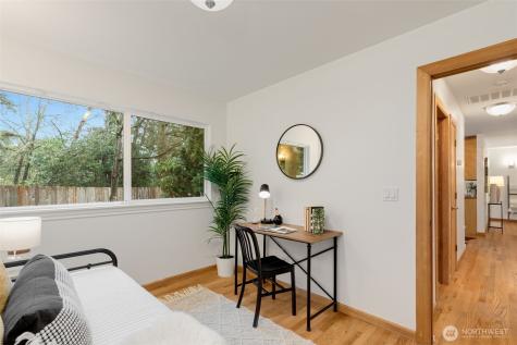 20068 21st Avenue NE Shoreline WA 98155