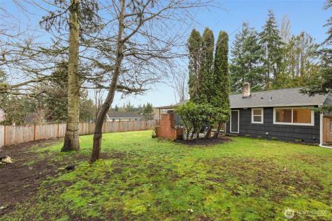 20068 21st Avenue NE Shoreline WA 98155