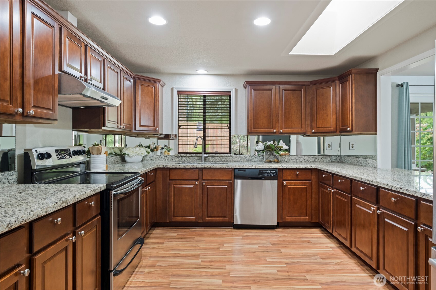 21906 Old Poplar Way Brier WA 98036