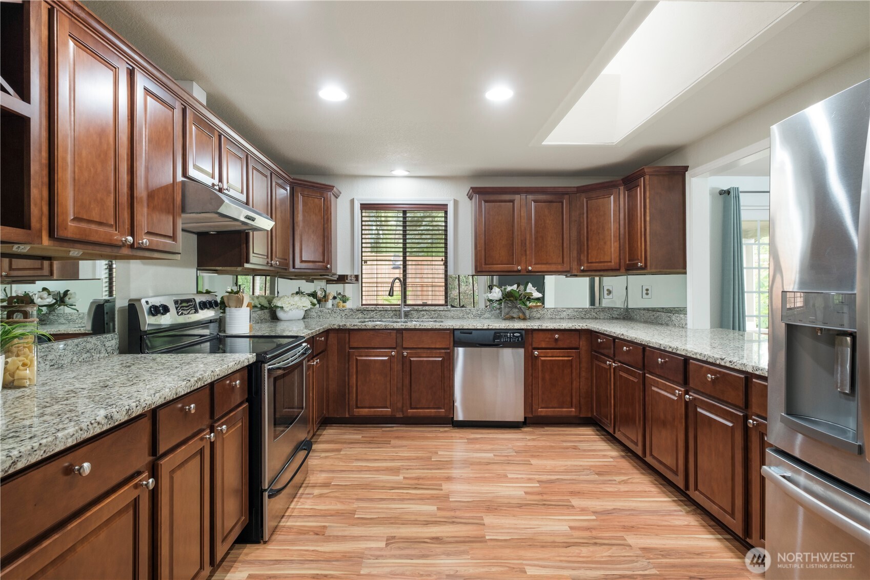 21906 Old Poplar Way Brier WA 98036
