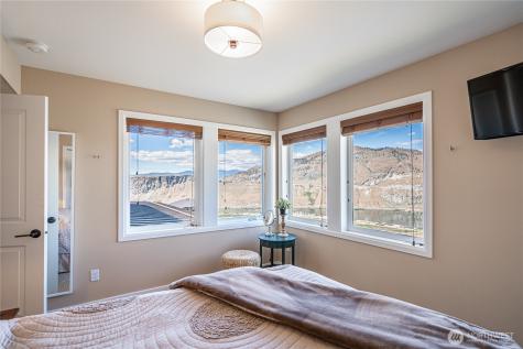 200 Ridge Road Orondo WA 98843