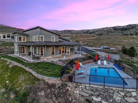 200 Ridge Road Orondo WA 98843